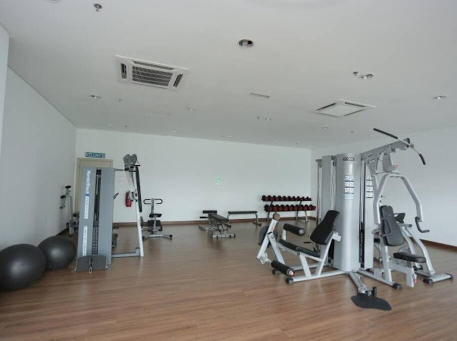 Homestay Ttdi Adina 710 Shah Alam,Sek 13,Msu,3Bedroooms Экстерьер фото
