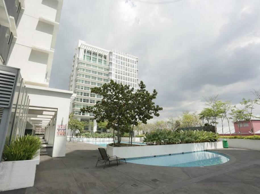 Homestay Ttdi Adina 710 Shah Alam,Sek 13,Msu,3Bedroooms Экстерьер фото
